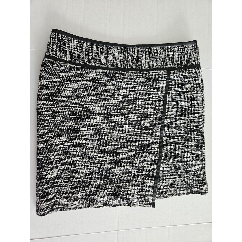 White House Black Market Tweed Wrap Career Skirt Faux Leather Trim Size 10